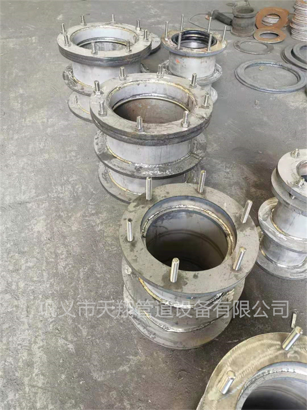 長(zhǎng)治不銹鋼柔性防水套管