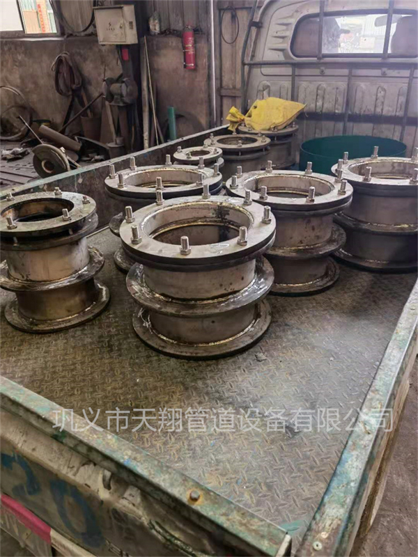 呂梁不銹鋼柔性防水套管